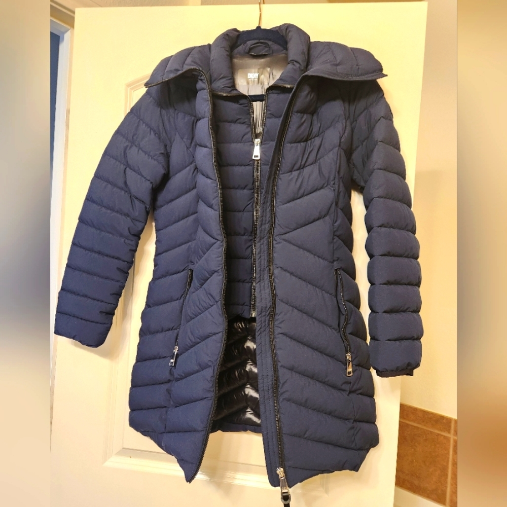 DKNY puffer jacket size XS